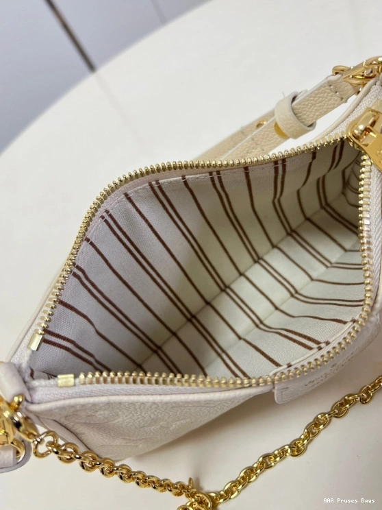 AAA Replica Ru POUCH EASY VUITTON ON LOUIS STRAP 0716
